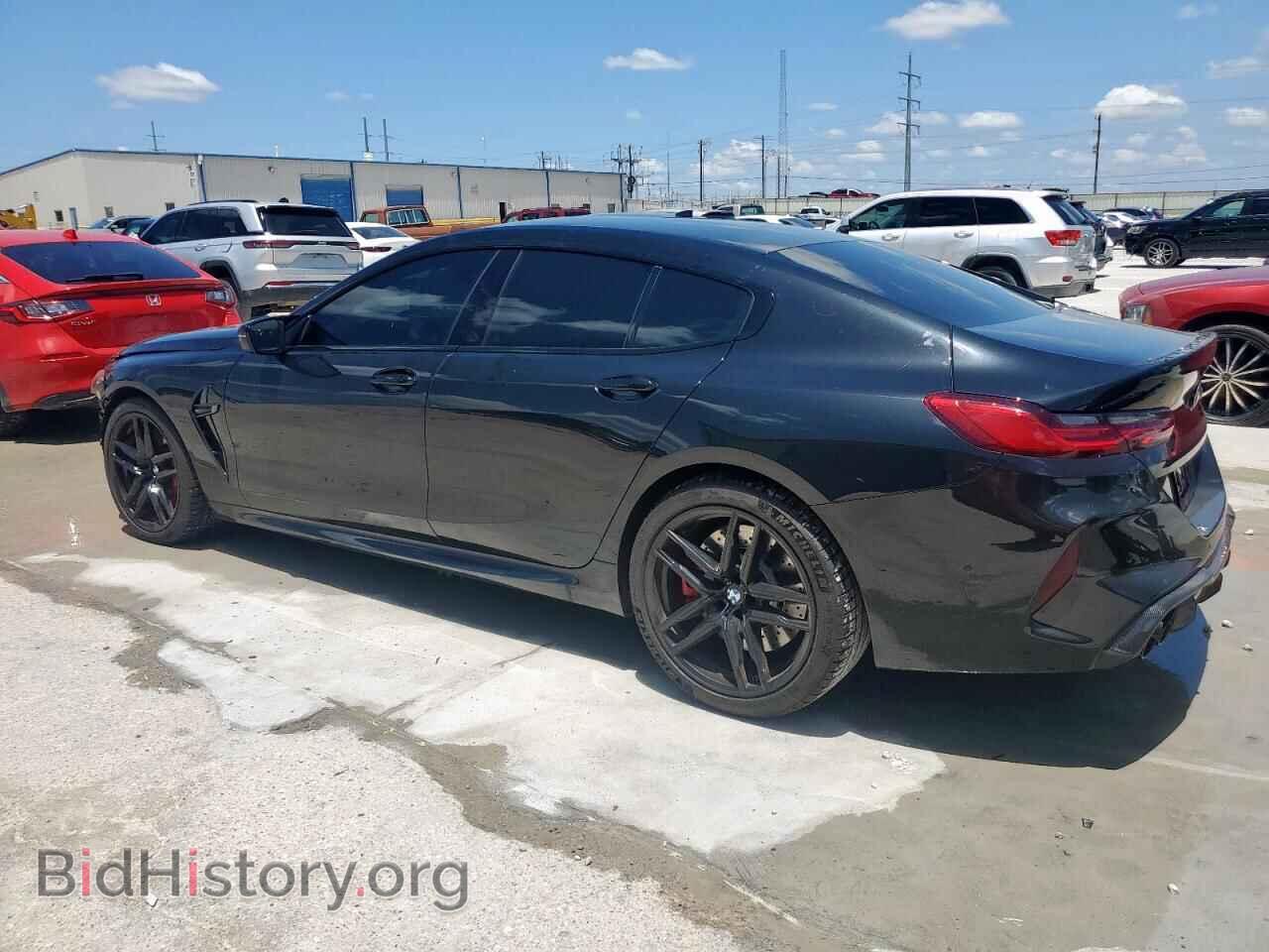 2021 BMW M8 - VIN: WBSGV0C07MCG74044 - Фото 2