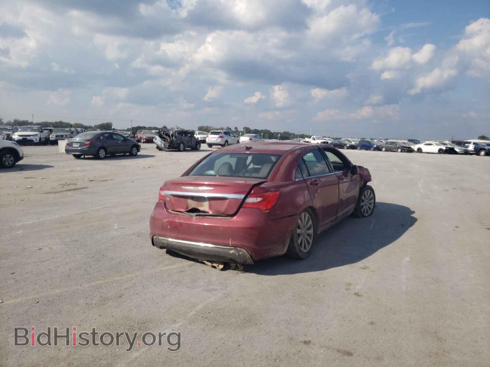 2013 CHRYSLER 200 - VIN: 1C3CCBBG7DN527301 - Фото 4