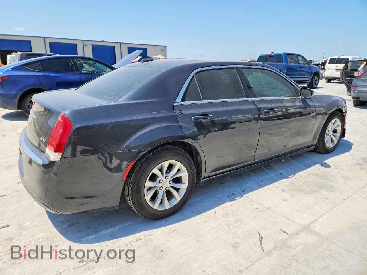 2016 CHRYSLER 300 - VIN: 2C3CCAAG9GH224285 - Photo 3