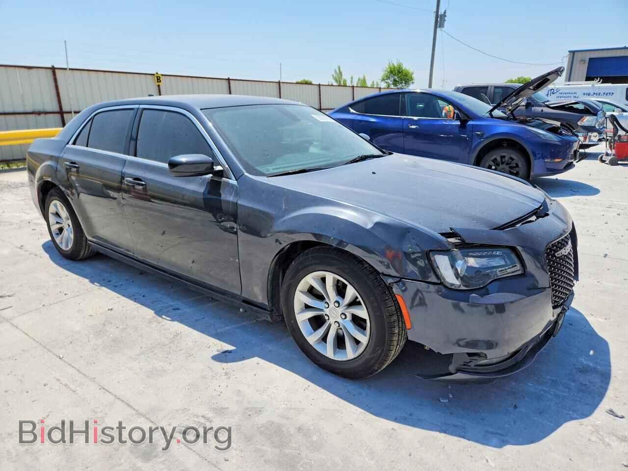 2016 CHRYSLER 300 - VIN: 2C3CCAAG9GH224285 - Photo 4