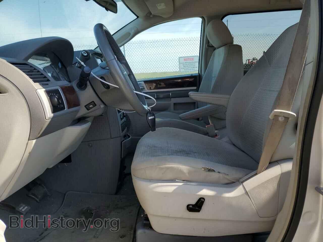2010 CHRYSLER MINIVAN - VIN: 2A4RR5D16AR109237 - Фото 7