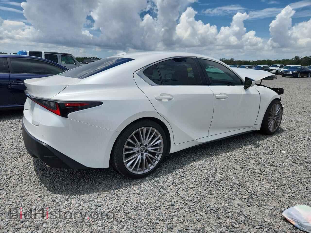 2024 LEXUS IS - VIN: JTHDA1D2XR5133024 - Photo 3
