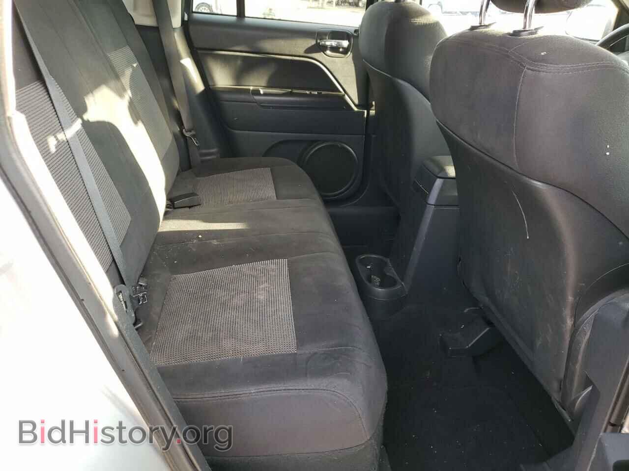 2011 JEEP COMPASS - VIN: 1J4NF1FB2BD250607 - Photo 6