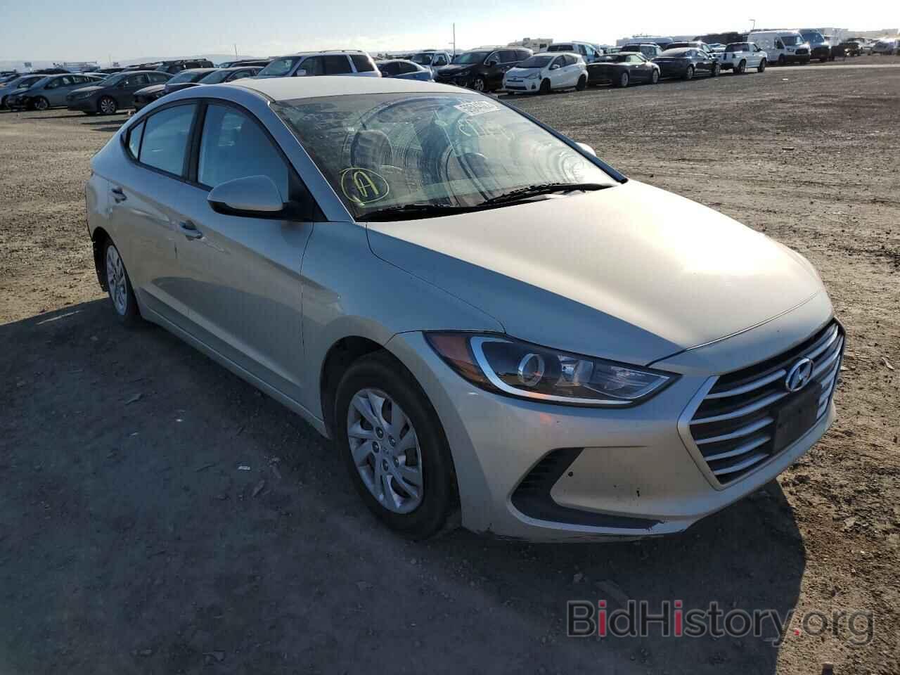 Фотография 5NPD74LFXHH094925 - HYUNDAI ELANTRA 2017