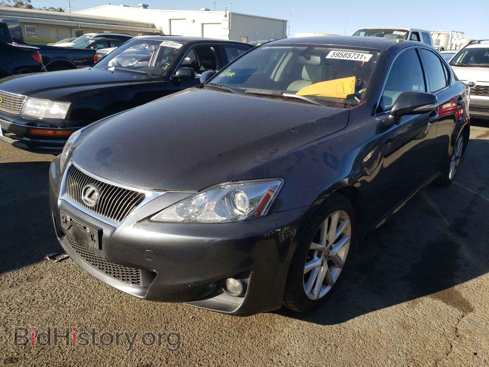 2011 LEXUS IS - VIN: JTHBF5C25B5137084 - Фото 2