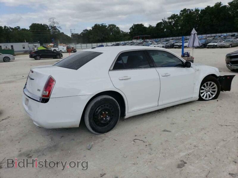 2014 Chrysler 300 (VIN 2C3CCAAG7EH127552) — фото 3 из 13