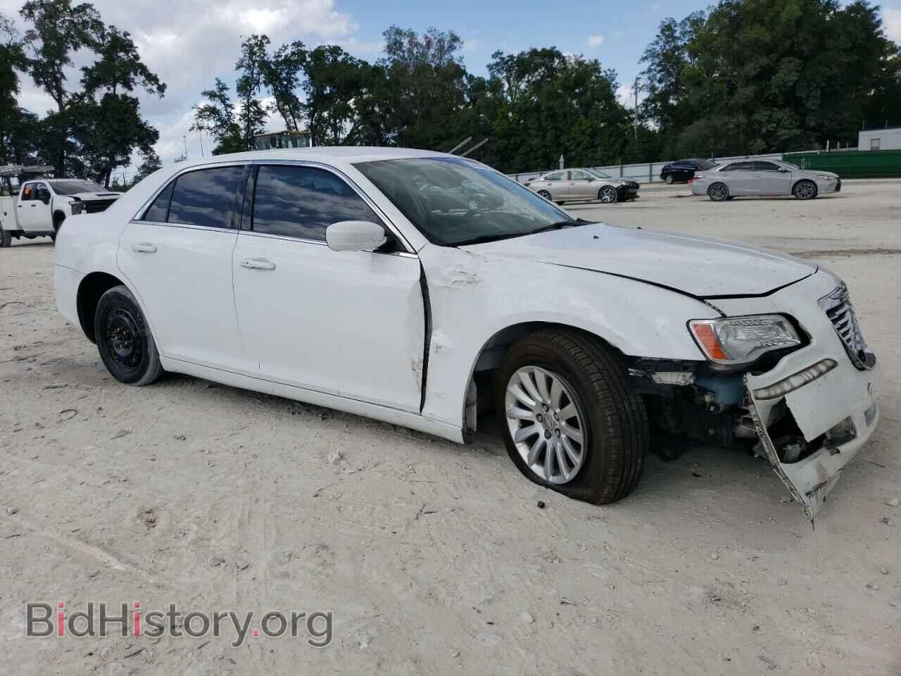 2014 CHRYSLER 300 - VIN: 2C3CCAAG7EH127552 - Фото 4