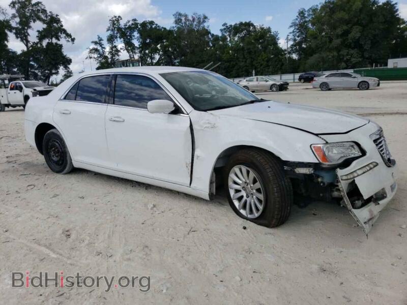 2014 Chrysler 300 (VIN 2C3CCAAG7EH127552) — фото 4 из 13