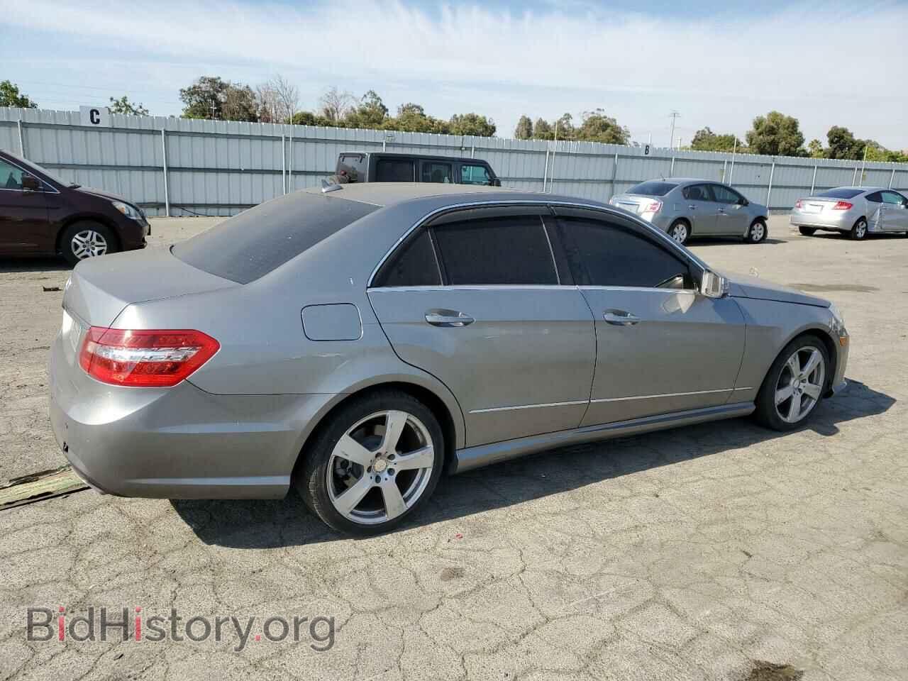 2010 MERCEDES-BENZ E-CLASS - VIN: WDDHF5GB8AA133676 - Фото 3