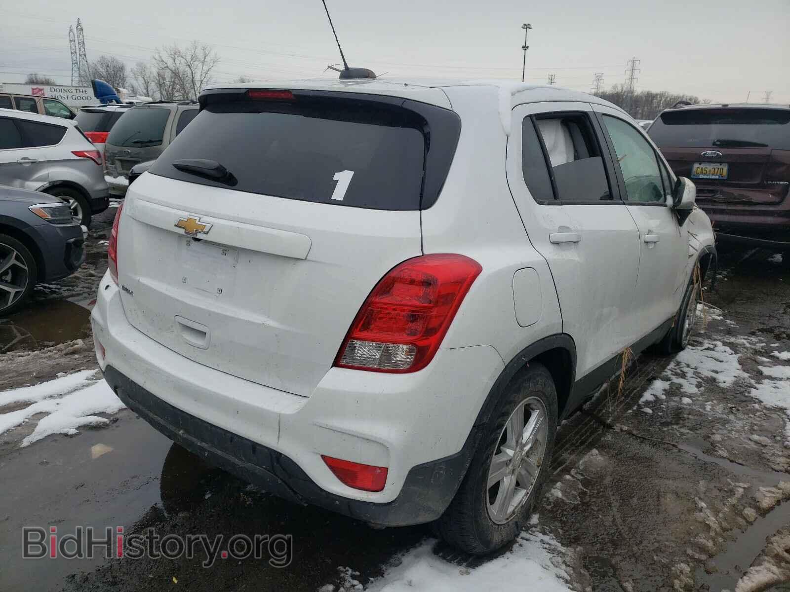 2019 CHEVROLET TRAX - VIN: 3GNCJKSB3KL323217 - Photo 4