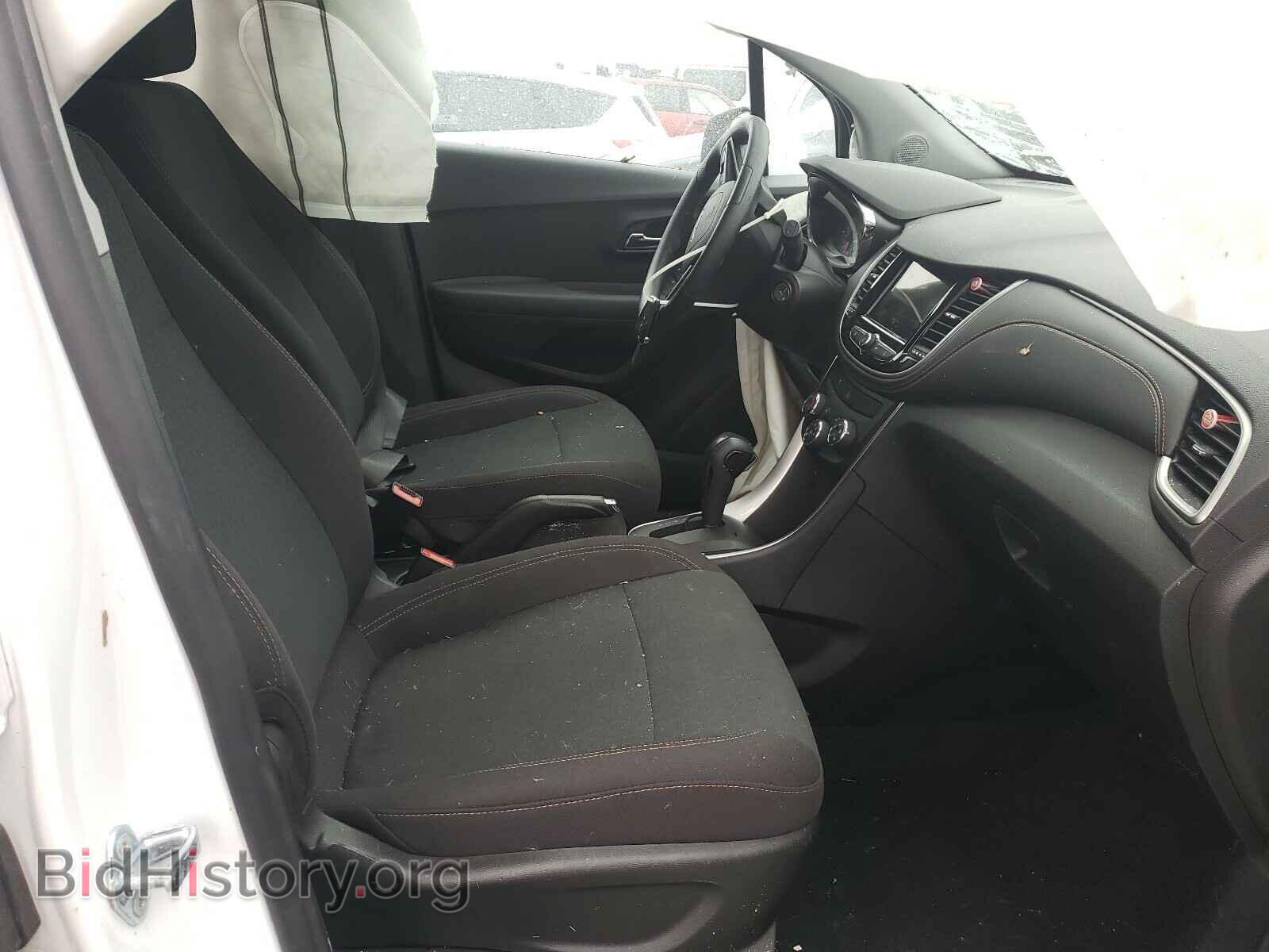 2019 CHEVROLET TRAX - VIN: 3GNCJKSB3KL323217 - Photo 5