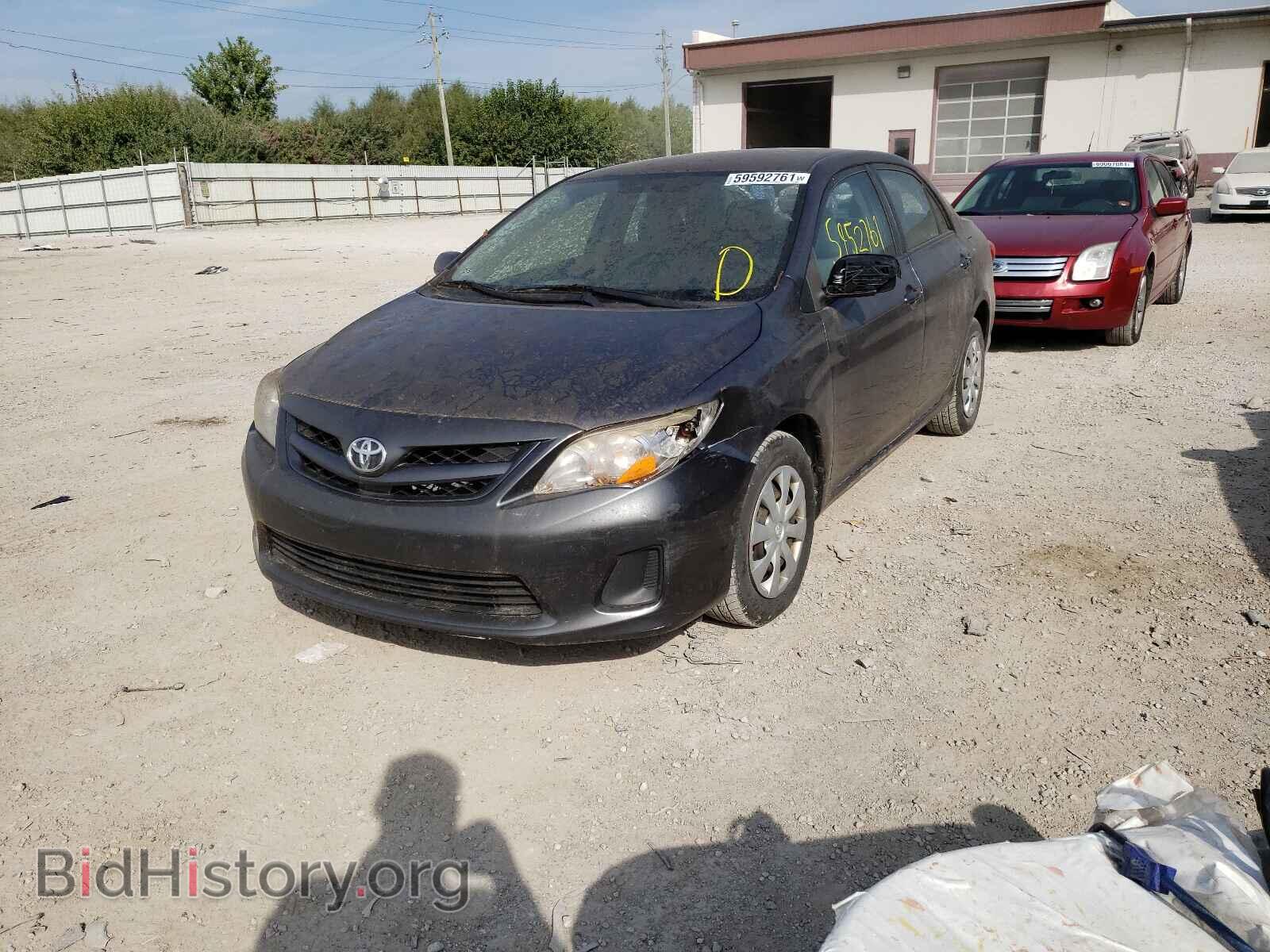 2011 TOYOTA COROLLA - VIN: JTDBU4EE0BJ093608 - Фото 2