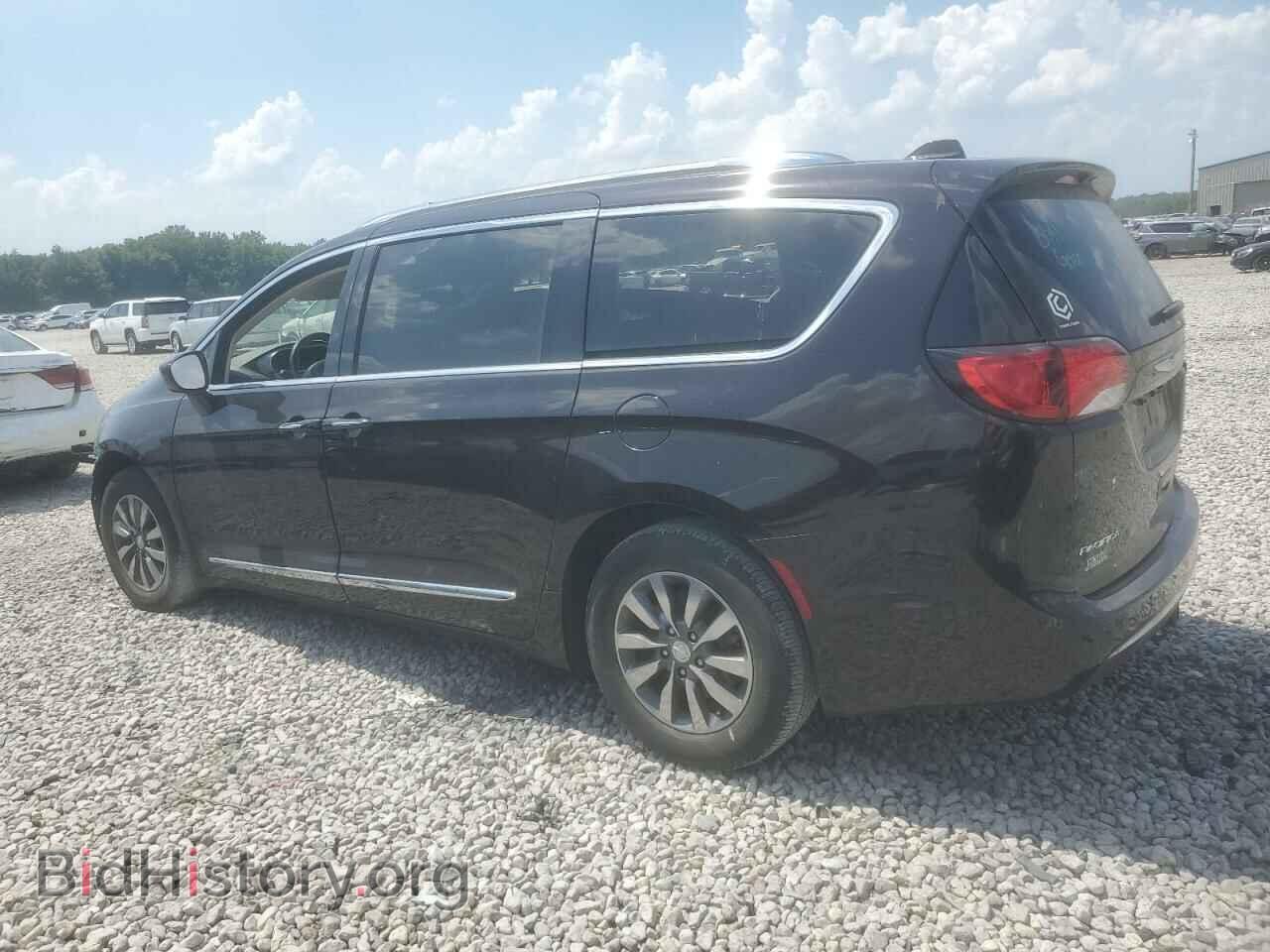2019 CHRYSLER PACIFICA - VIN: 2C4RC1EG3KR606007 - Фото 2