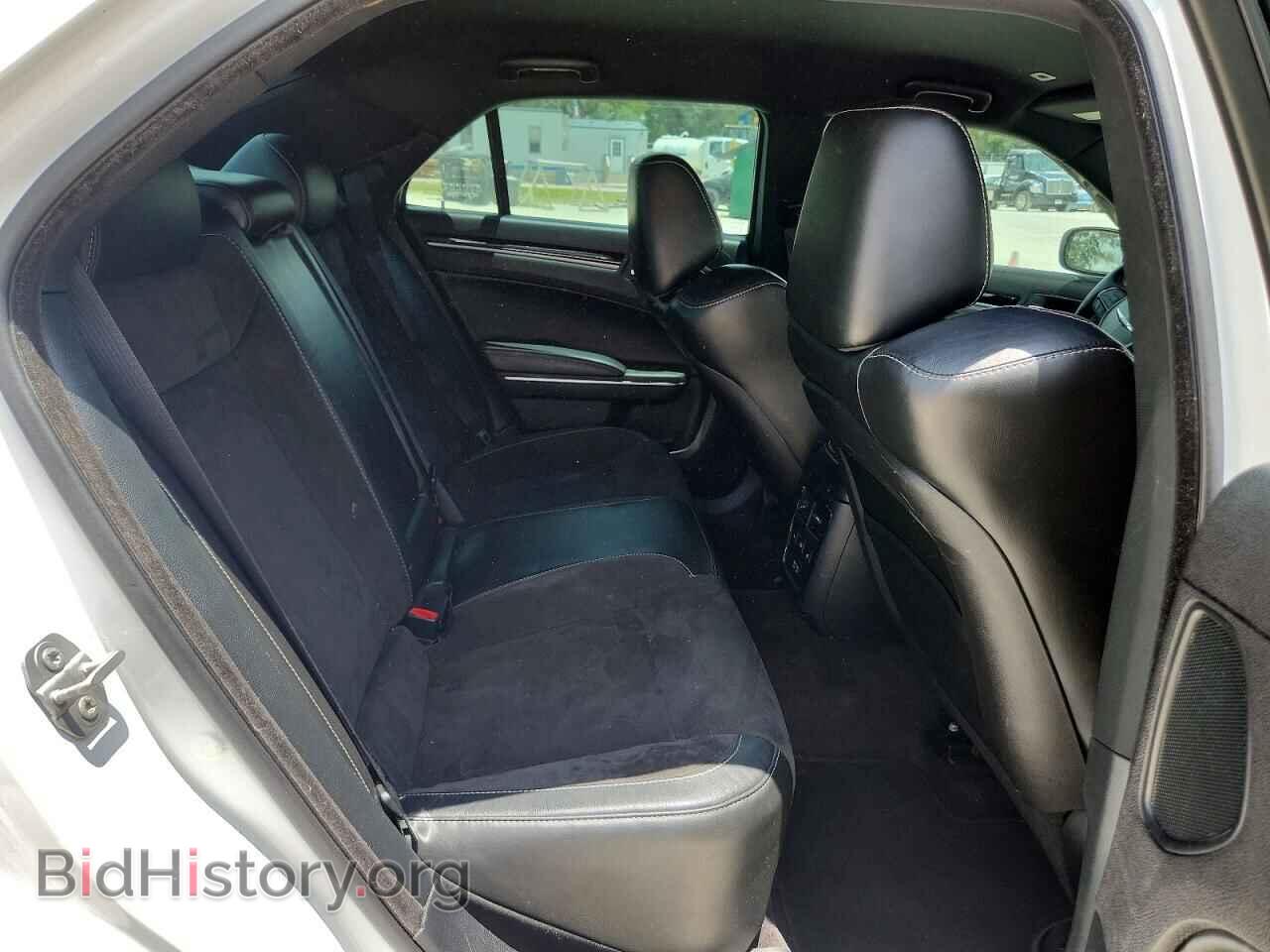 2017 CHRYSLER 300 - VIN: 2C3CCABT2HH650185 - Фото 10