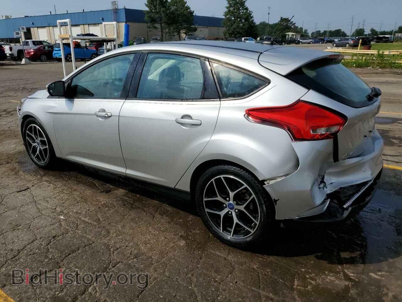 2017 FORD FOCUS - VIN: 1FADP3M24HL307438 - Фото 2