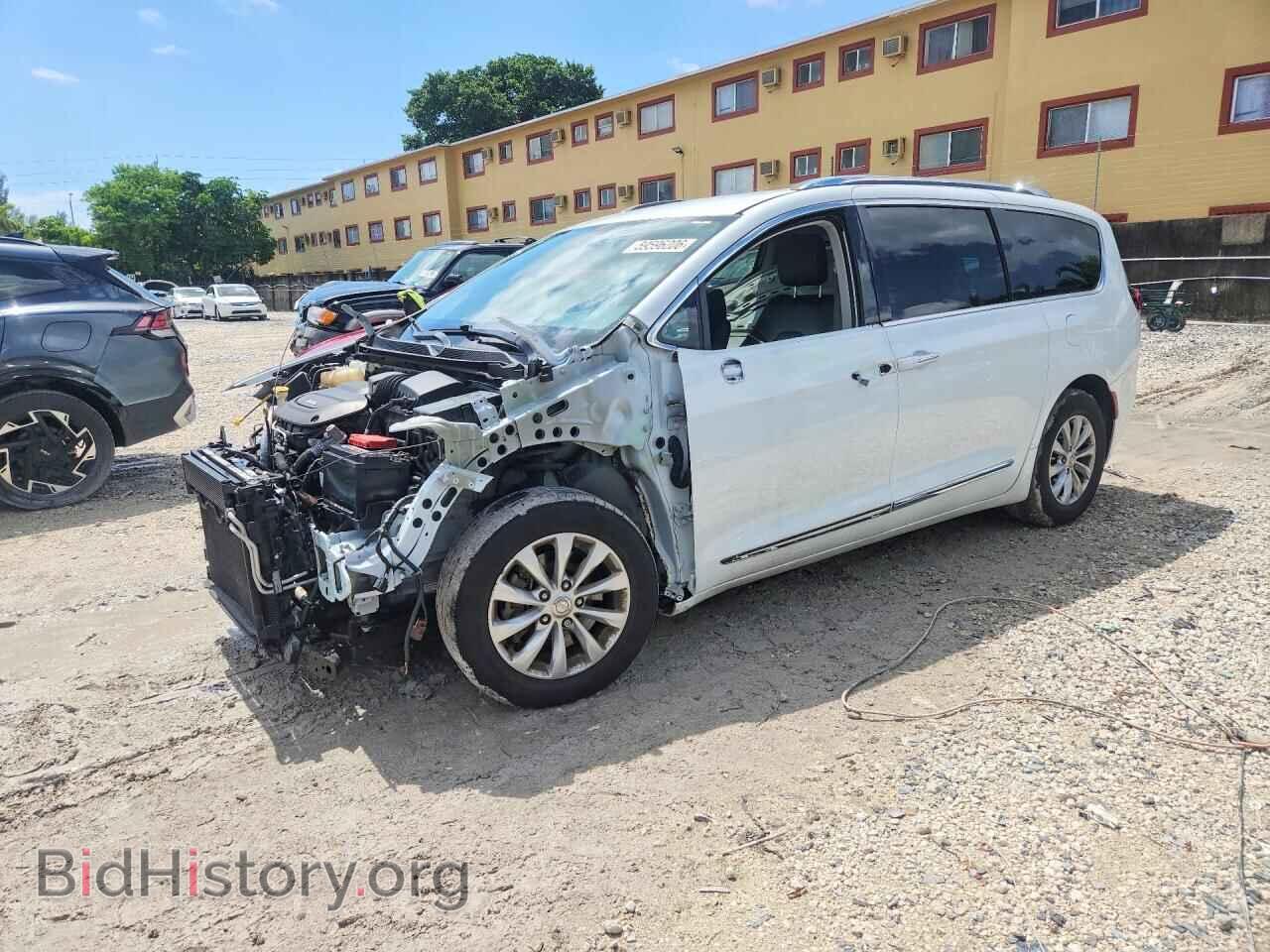 Фотография 2C4RC1BG9JR277431 - CHRYSLER PACIFICA 2018