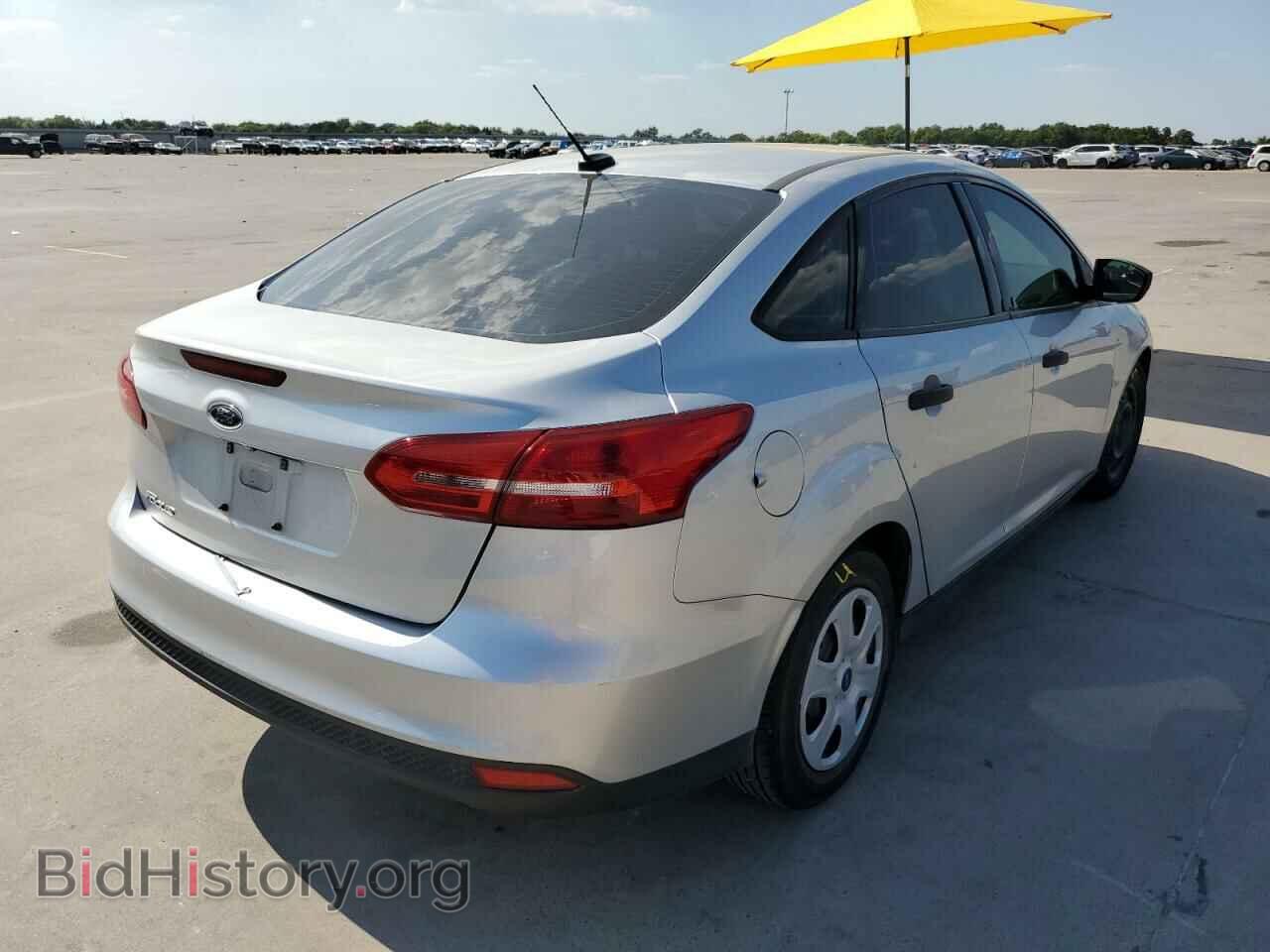 2017 FORD FOCUS - VIN: 1FADP3E23HL235355 - Photo 4