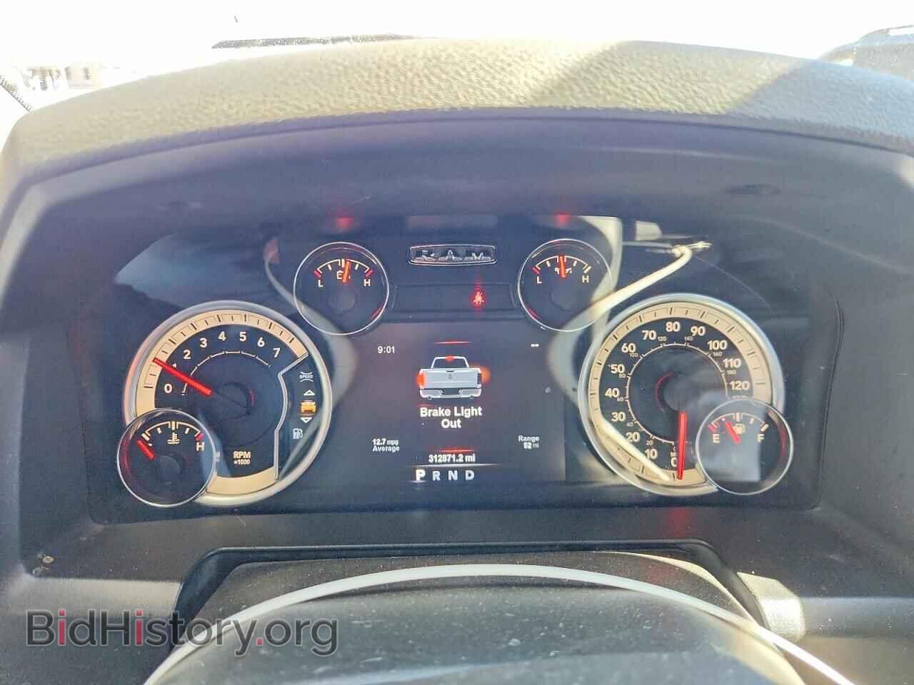 2019 RAM 1500 - VIN: 1C6RR6LT9KS549538 - Фото 9