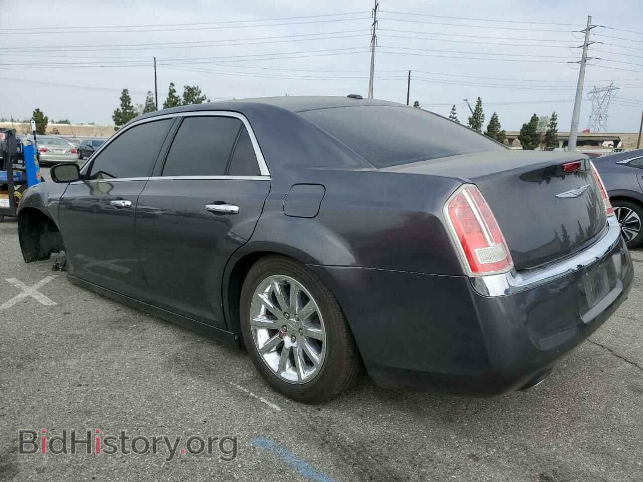 2013 CHRYSLER 300 - VIN: 2C3CCAET7DH650382 - Фото 2