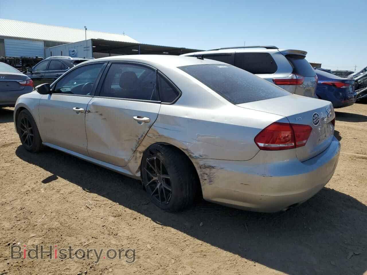 2012 VOLKSWAGEN PASSAT - VIN: 1VWAP7A33CC004996 - Фото 2