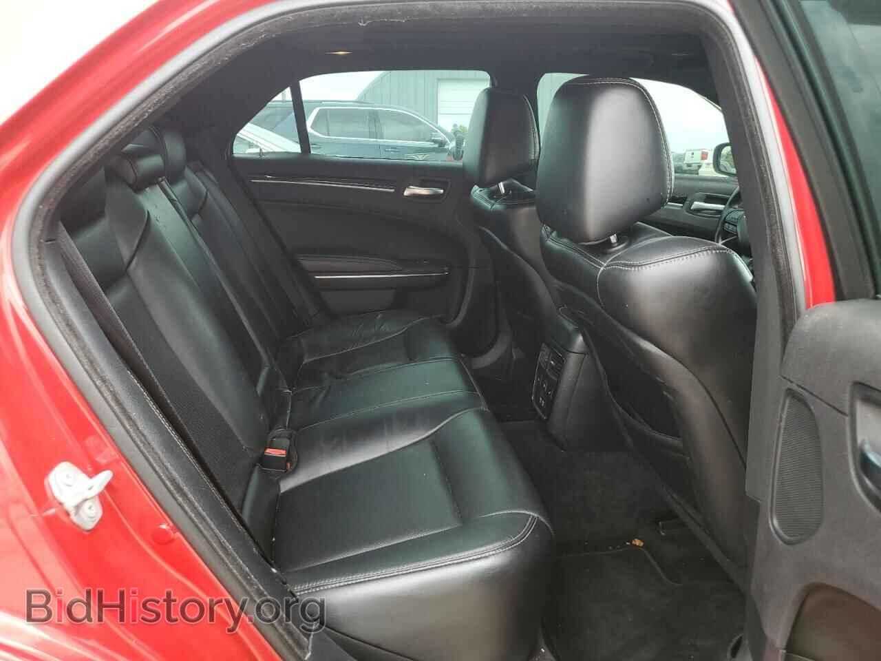 2017 CHRYSLER 300 - VIN: 2C3CCABT3HH614540 - Фото 10