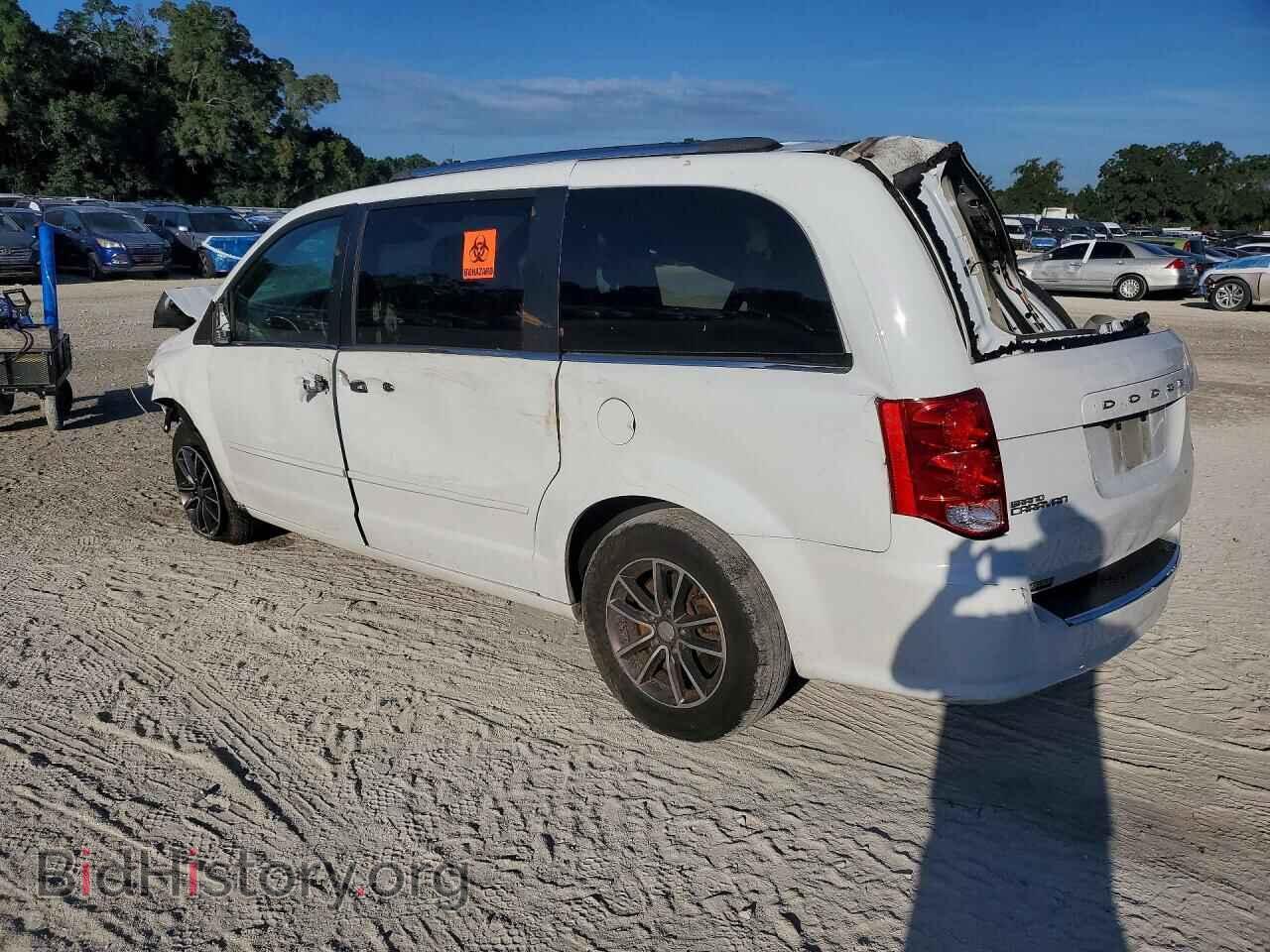 2017 DODGE CARAVAN - VIN: 2C4RDGCG0HR749749 - Photo 2