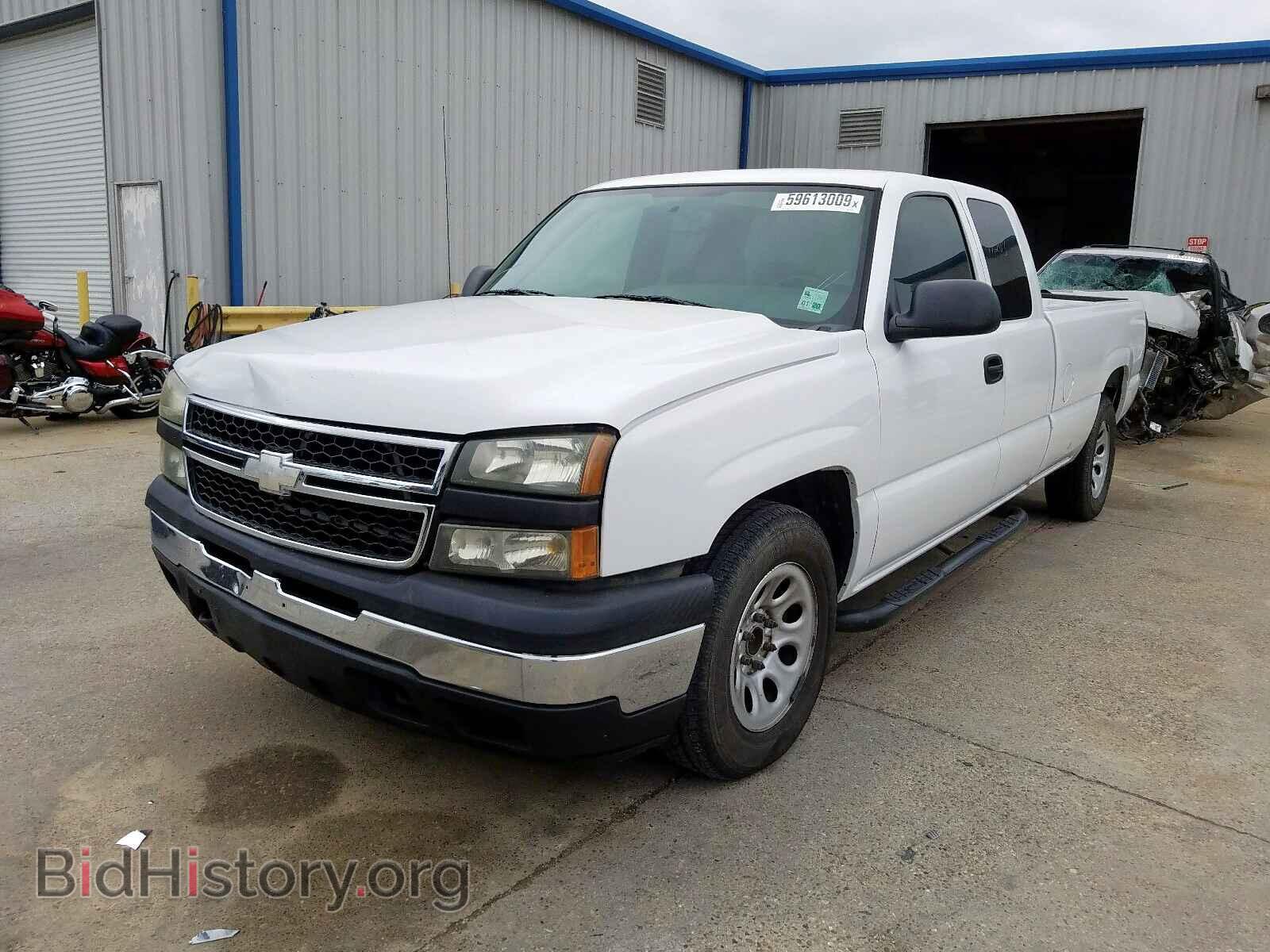 2006 CHEVROLET SILVERADO - VIN: 1GCEC19VX6E247104 - Фото 2