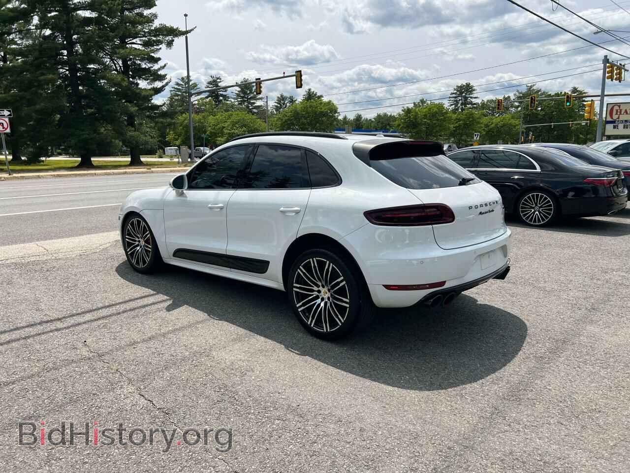 2017 PORSCHE MACAN - VIN: WP1AF2A50HLB60235 - Photo 3