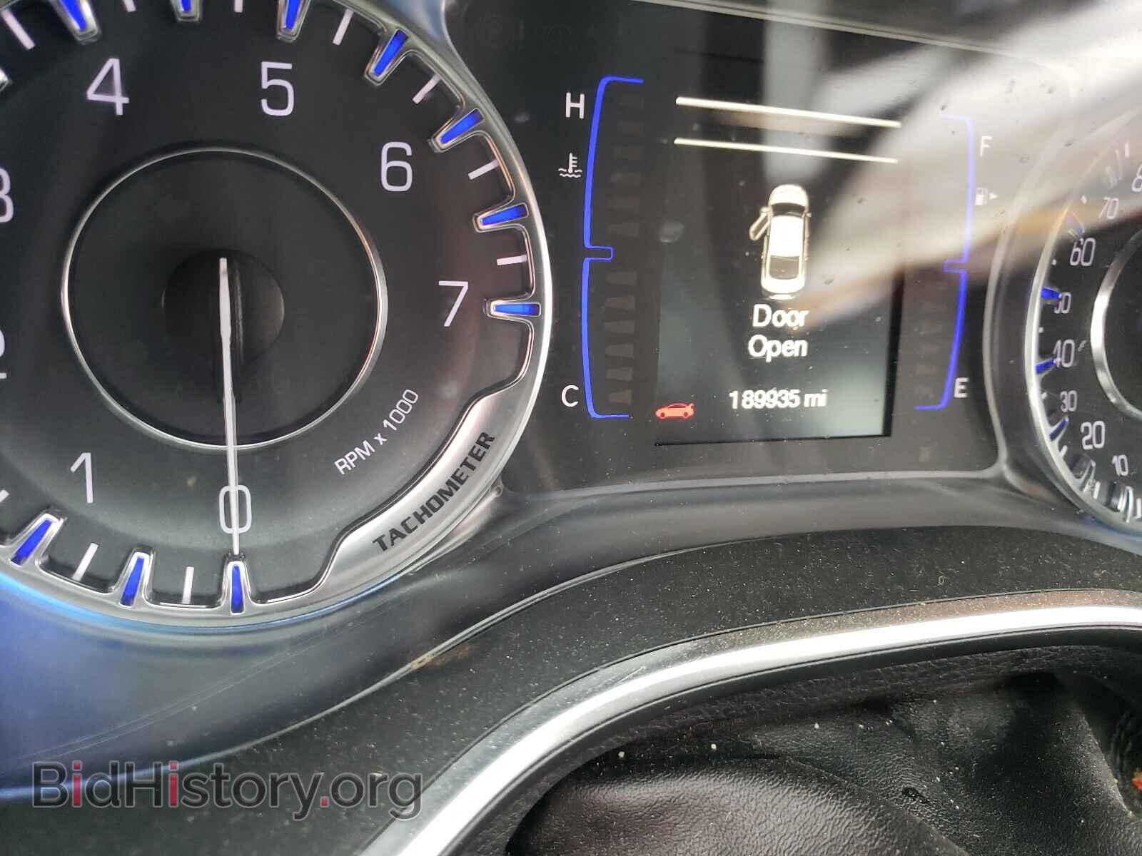 2015 CHRYSLER 200 - VIN: 1C3CCCAB3FN639947 - Photo 8