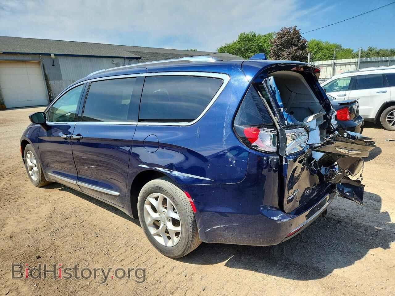 2019 CHRYSLER PACIFICA - VIN: 2C4RC1EG4KR588875 - Photo 2