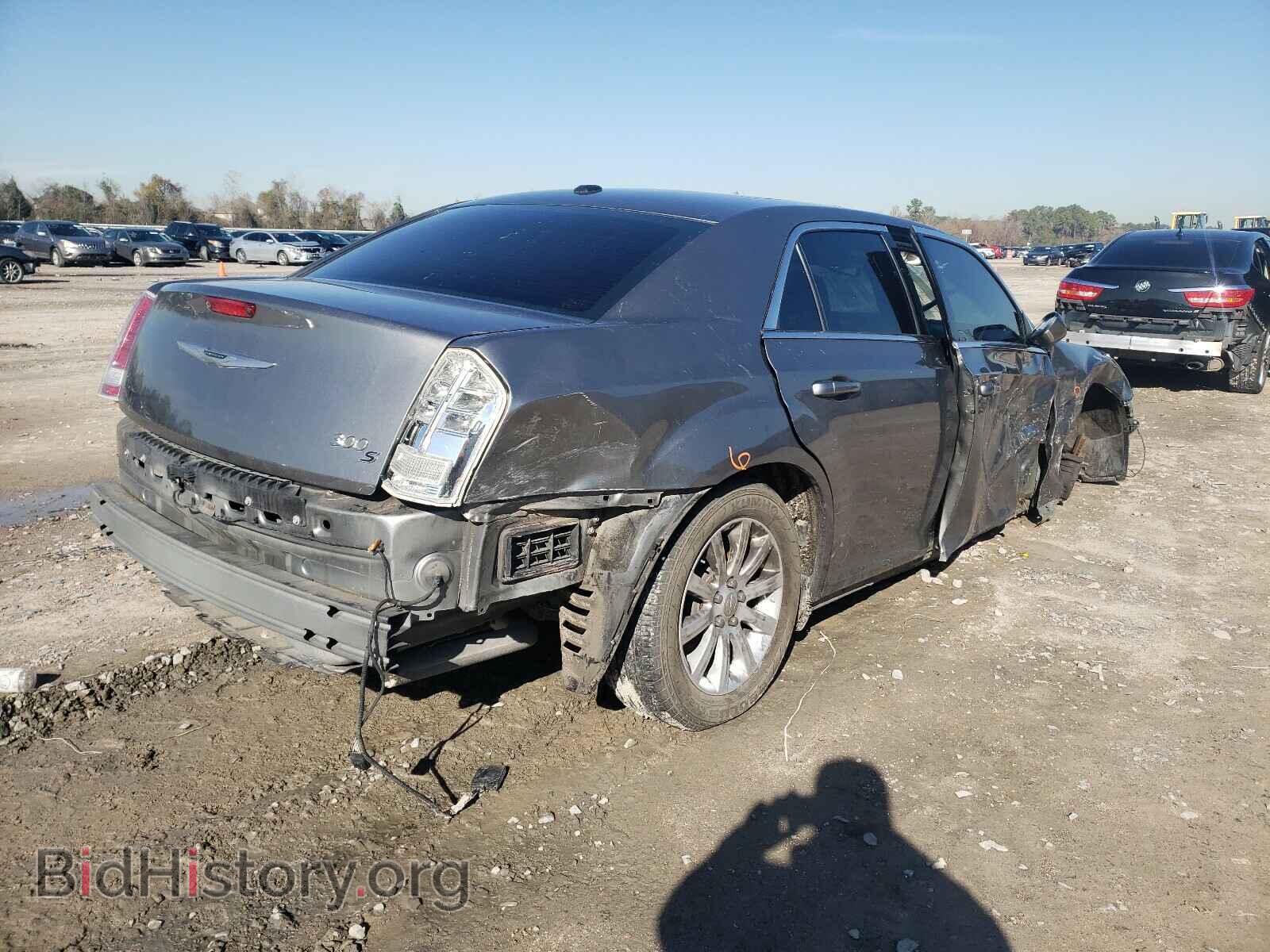 2012 CHRYSLER 300 - VIN: 2C3CCADT2CH311612 - Photo 4