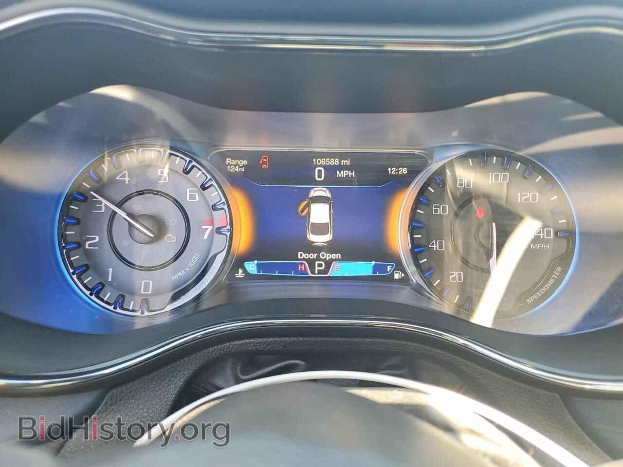 2015 CHRYSLER 200 - VIN: 1C3CCCBG2FN530177 - Photo 9