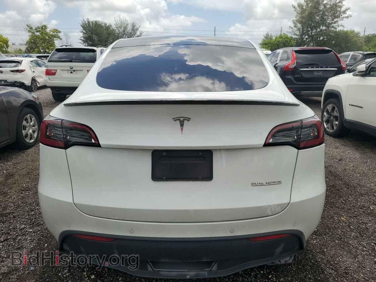 2022 TESLA MODEL Y - VIN: 7SAYGDEF3NF416784 - Фото 6