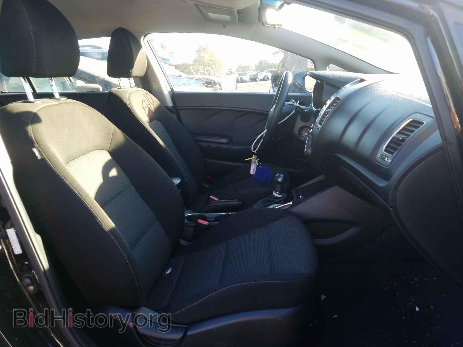 2017 KIA FORTE - VIN: KNAFK5A84H5705921 - Photo 5