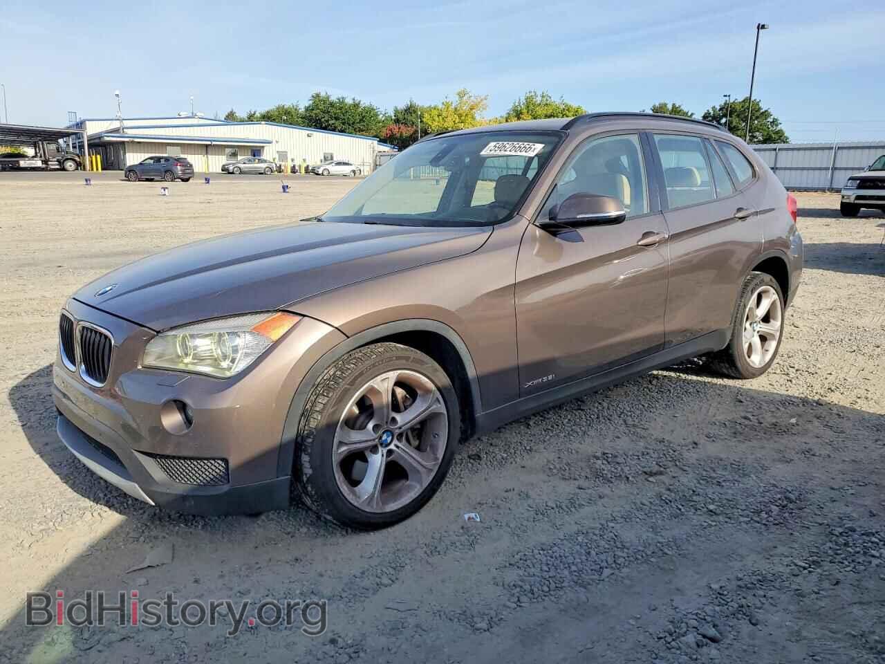 Photo WBAVM5C51EVV91848 - BMW X1 2014