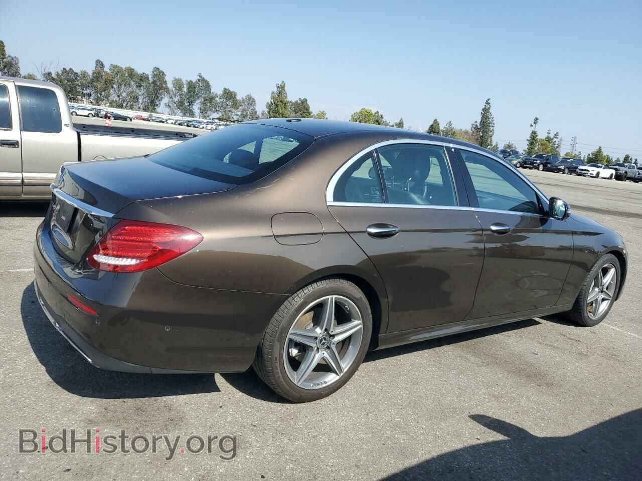 2018 MERCEDES-BENZ E-CLASS - VIN: WDDZF4JB6JA348092 - Фото 3