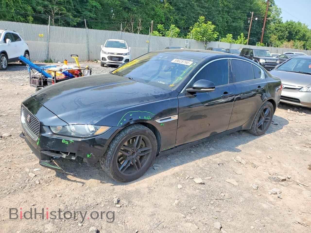 Фотография SAJAR4BG7HA960130 - JAGUAR XE 2017