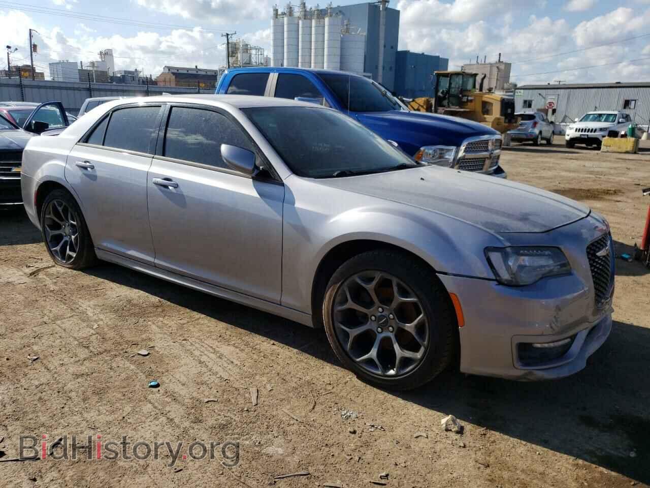 2017 CHRYSLER 300 - VIN: 2C3CCABG7HH664893 - Фото 4