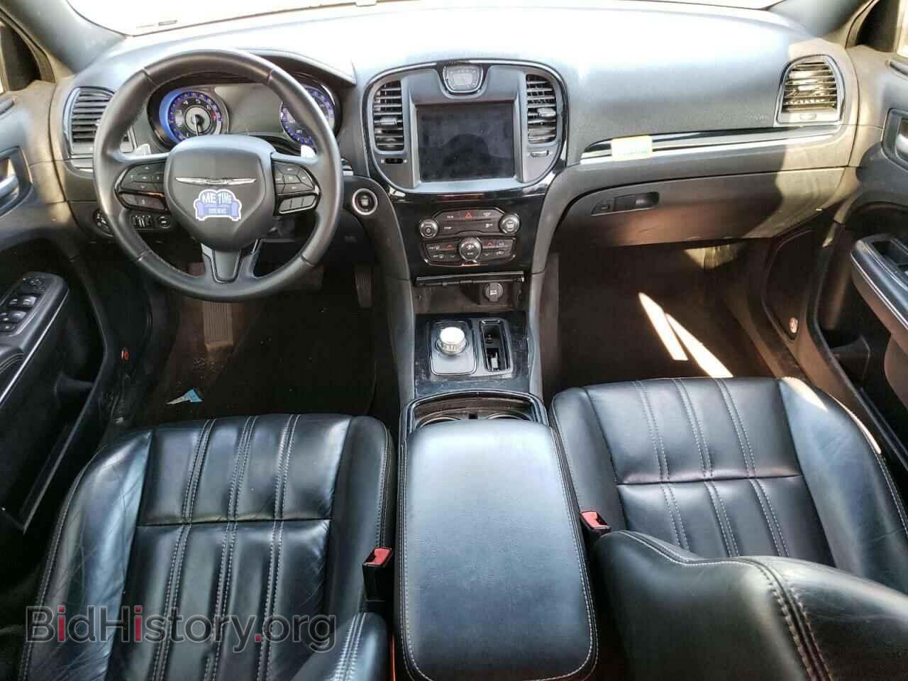 2017 CHRYSLER 300 - VIN: 2C3CCABG7HH664893 - Фото 8