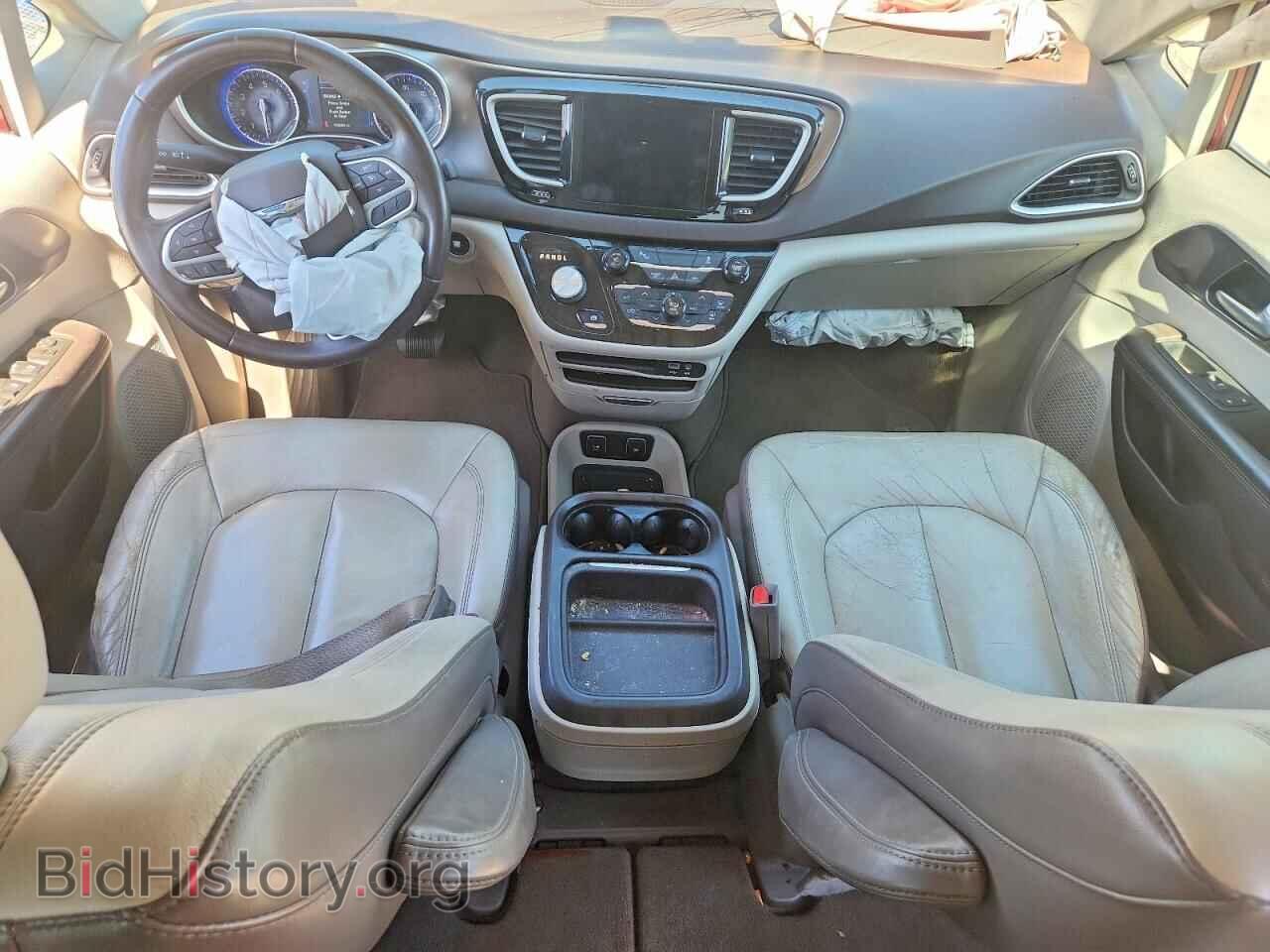 2017 CHRYSLER PACIFICA - VIN: 2C4RC1BG3HR542550 - Photo 8