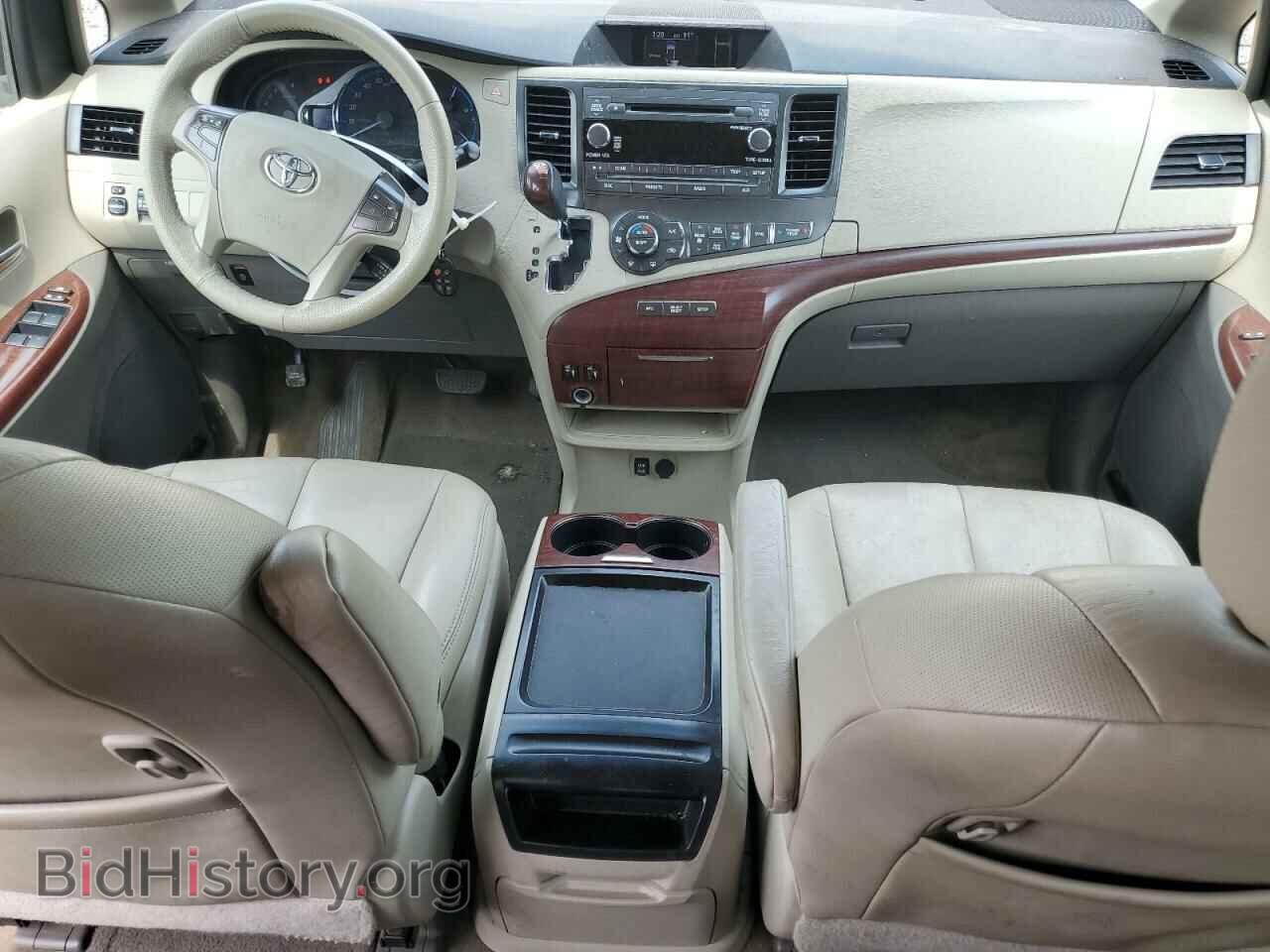 2011 TOYOTA All Models - VIN: 5TDYK3DC5BS157610 - Фото 8