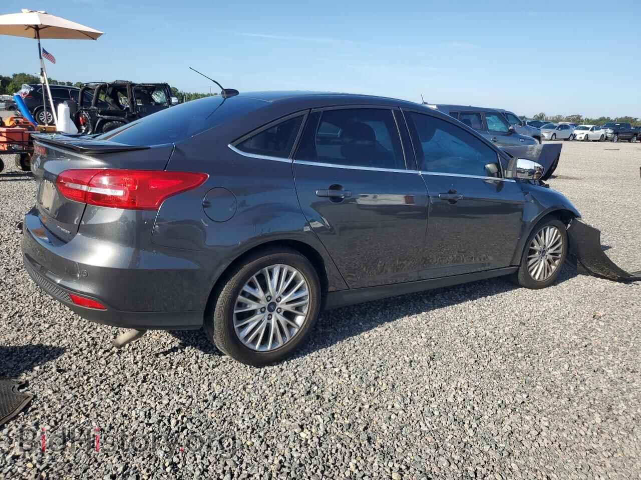 2018 FORD FOCUS - VIN: 1FADP3J28JL324706 - Photo 3