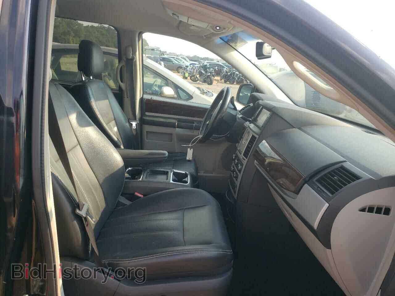 2010 CHRYSLER MINIVAN - VIN: 2A4RR8D12AR330688 - Photo 5
