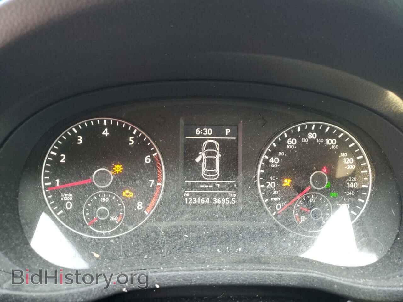 2014 VOLKSWAGEN PASSAT - VIN: 1VWBP7A32EC006875 - Фото 9
