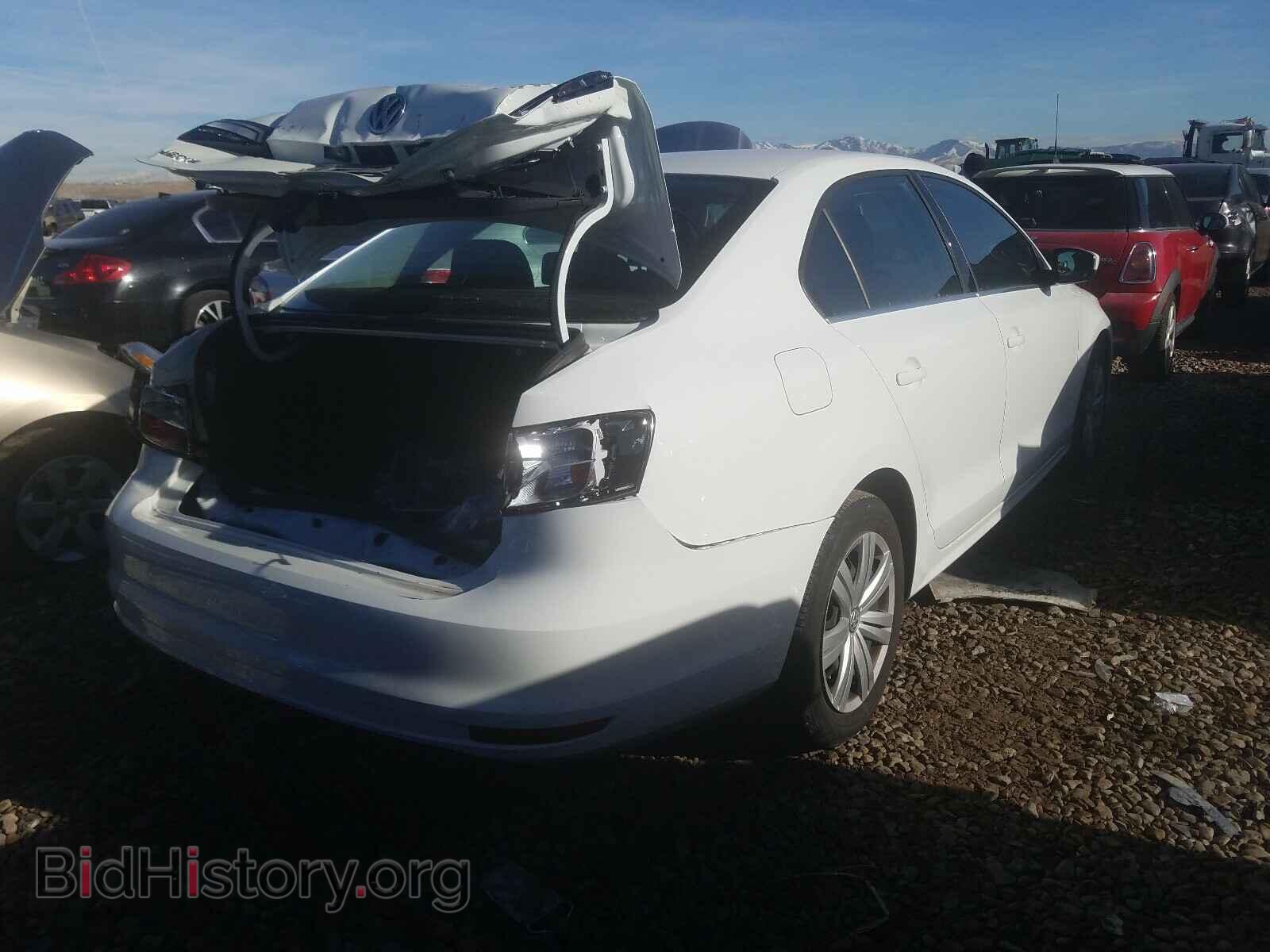 2017 VOLKSWAGEN JETTA - VIN: 3VW2B7AJ8HM401076 - Фото 4