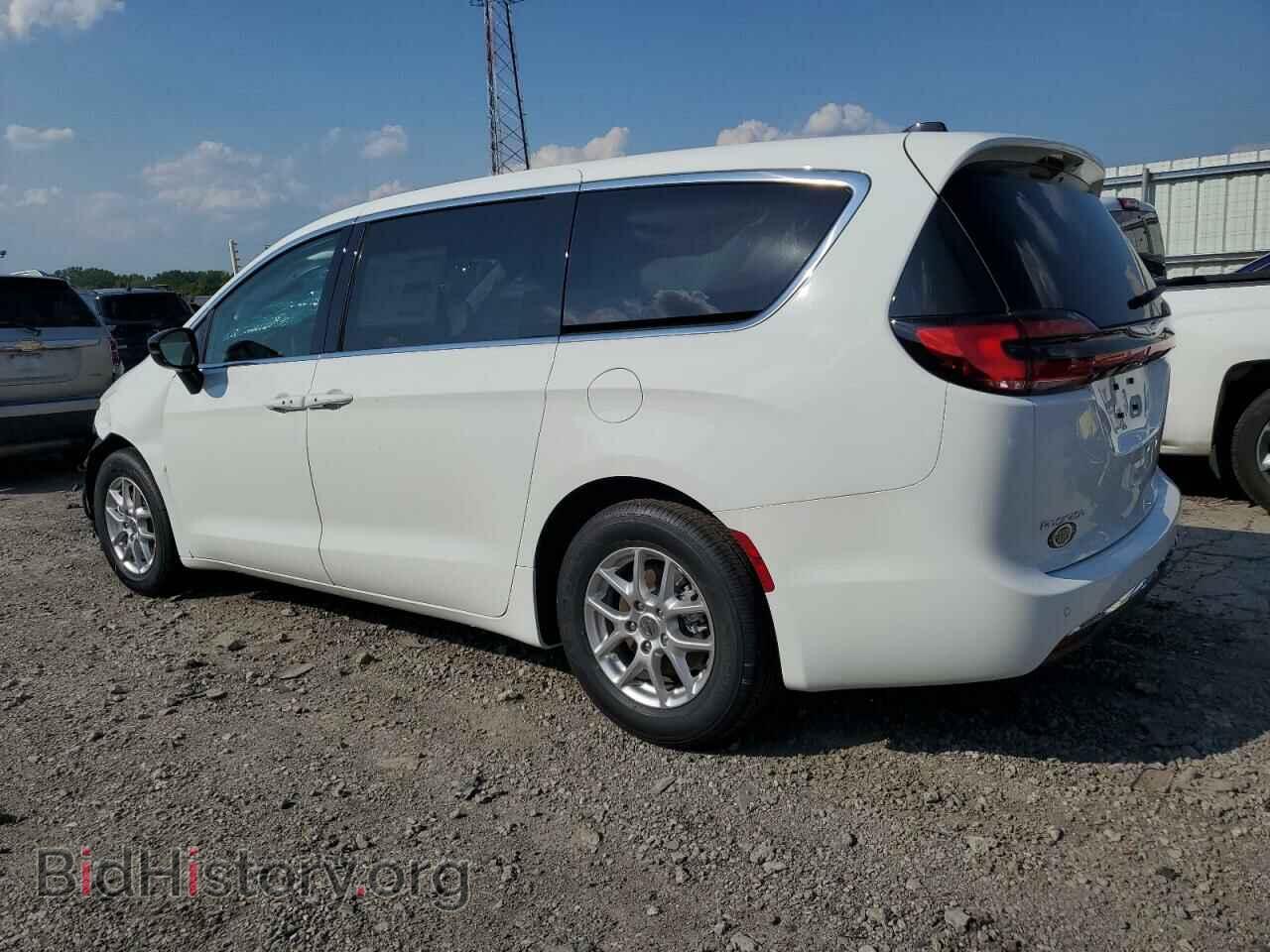 2024 CHRYSLER PACIFICA - VIN: 2C4RC1BG1RR109603 - Фото 2