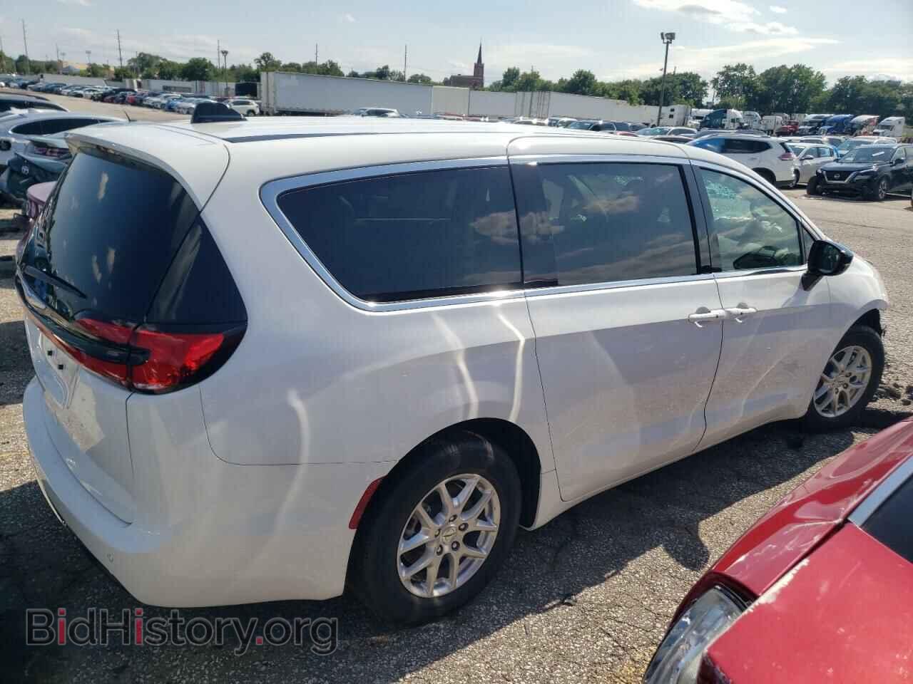 2024 CHRYSLER PACIFICA - VIN: 2C4RC1BG1RR109603 - Фото 3