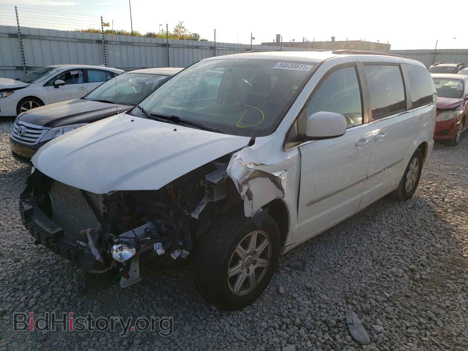 2011 CHRYSLER MINIVAN - VIN: 2A4RR5DG0BR703392 - Фото 2