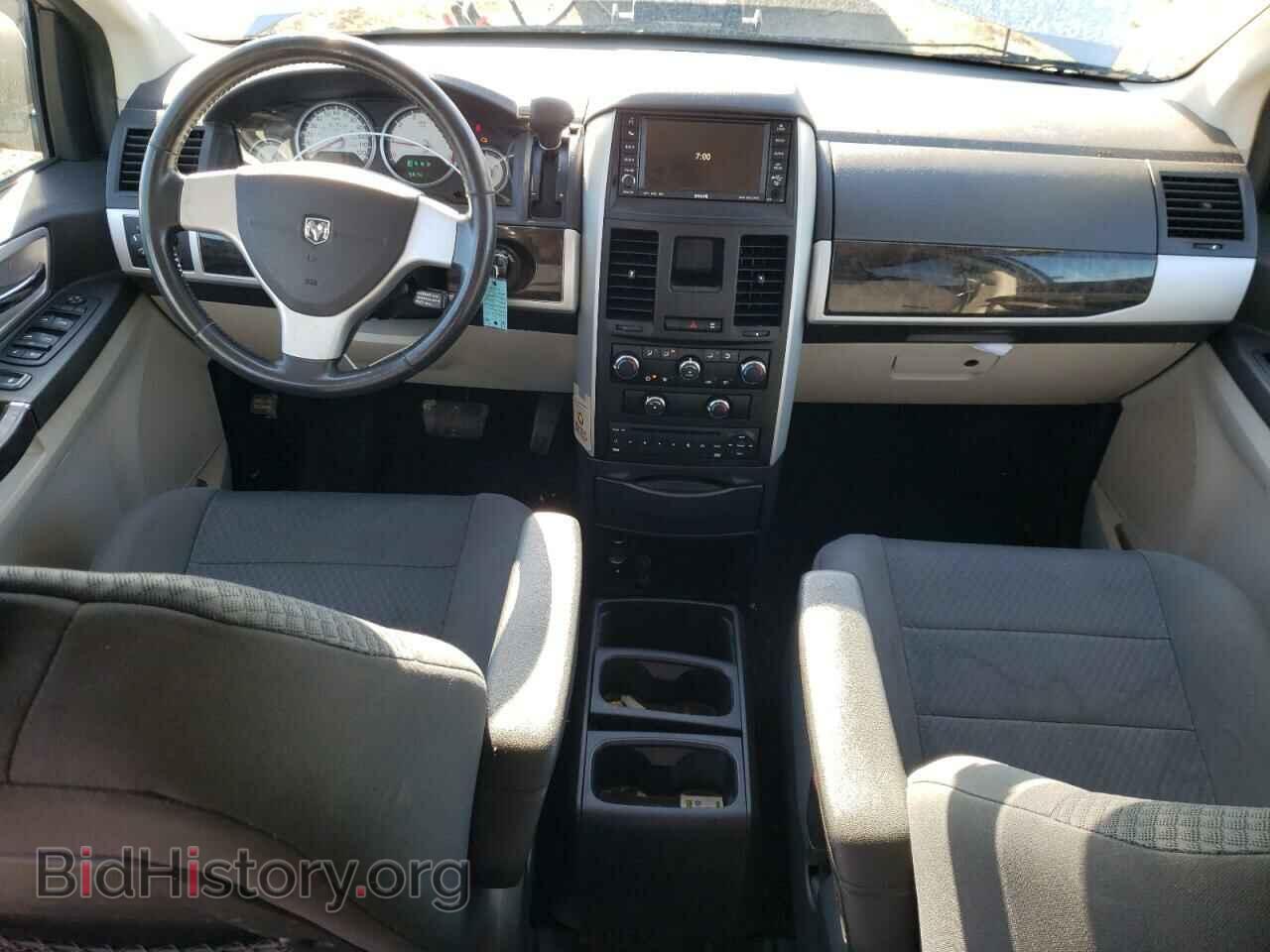 2010 DODGE CARAVAN - VIN: 2D4RN5DX6AR144823 - Photo 8