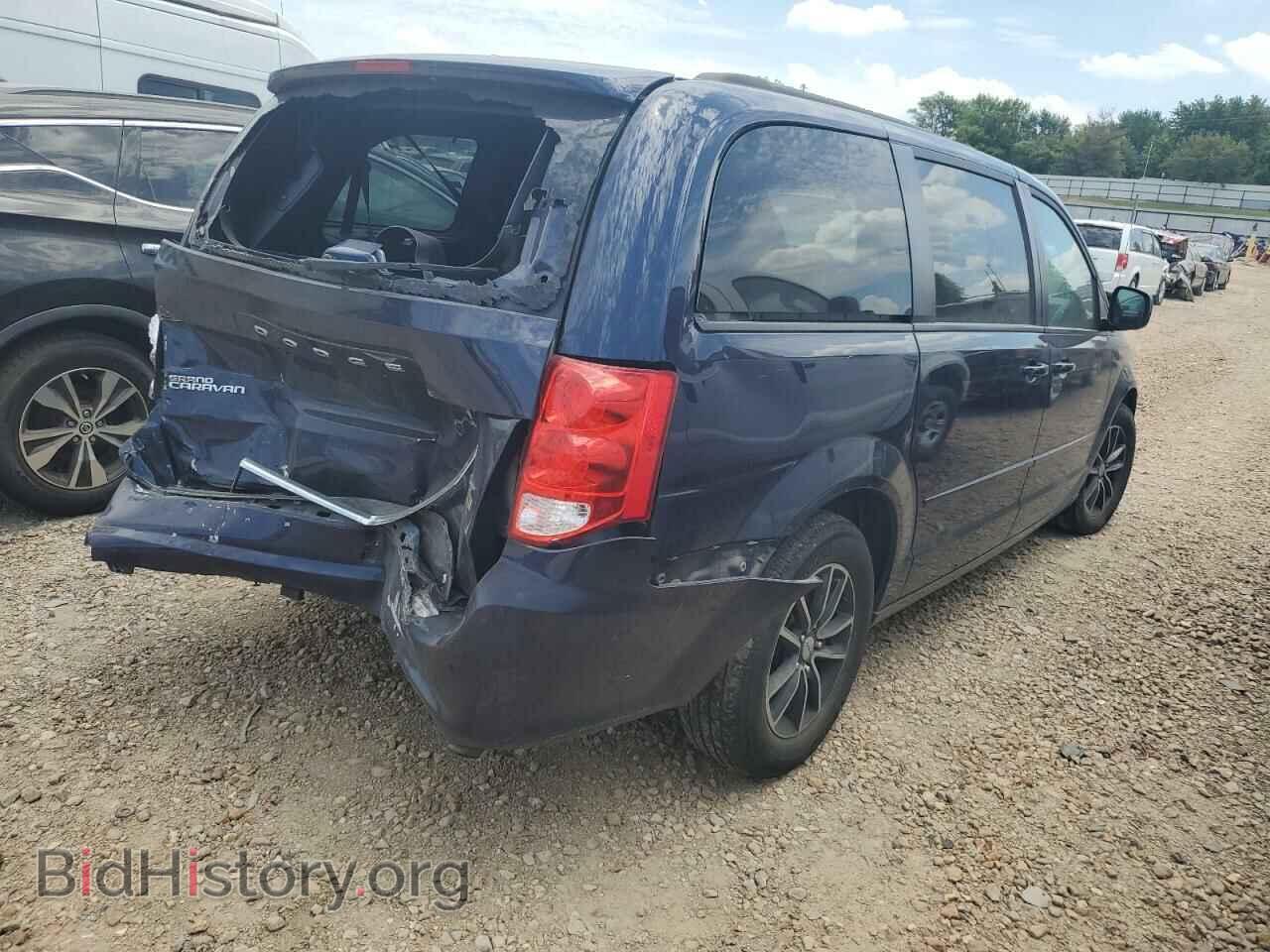 2017 DODGE CARAVAN - VIN: 2C4RDGEG2HR690782 - Photo 3